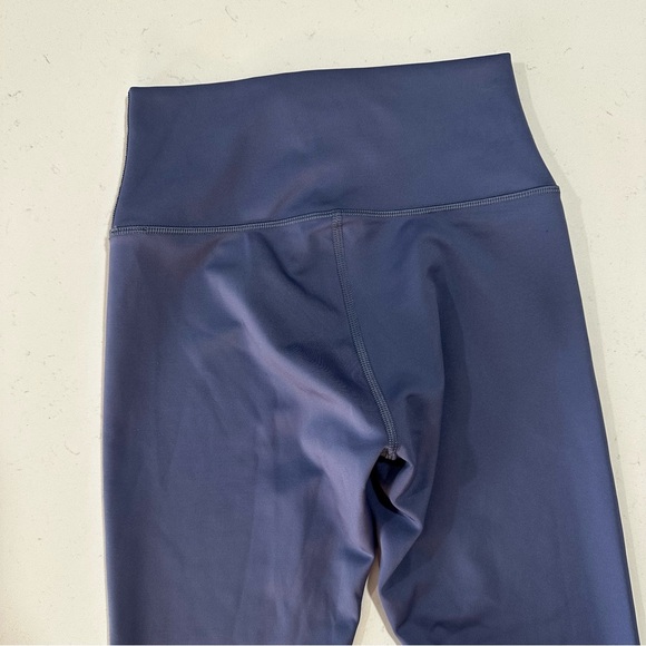 ALO Yoga Airbrush Leggings - Size S - Picture 7 of 10